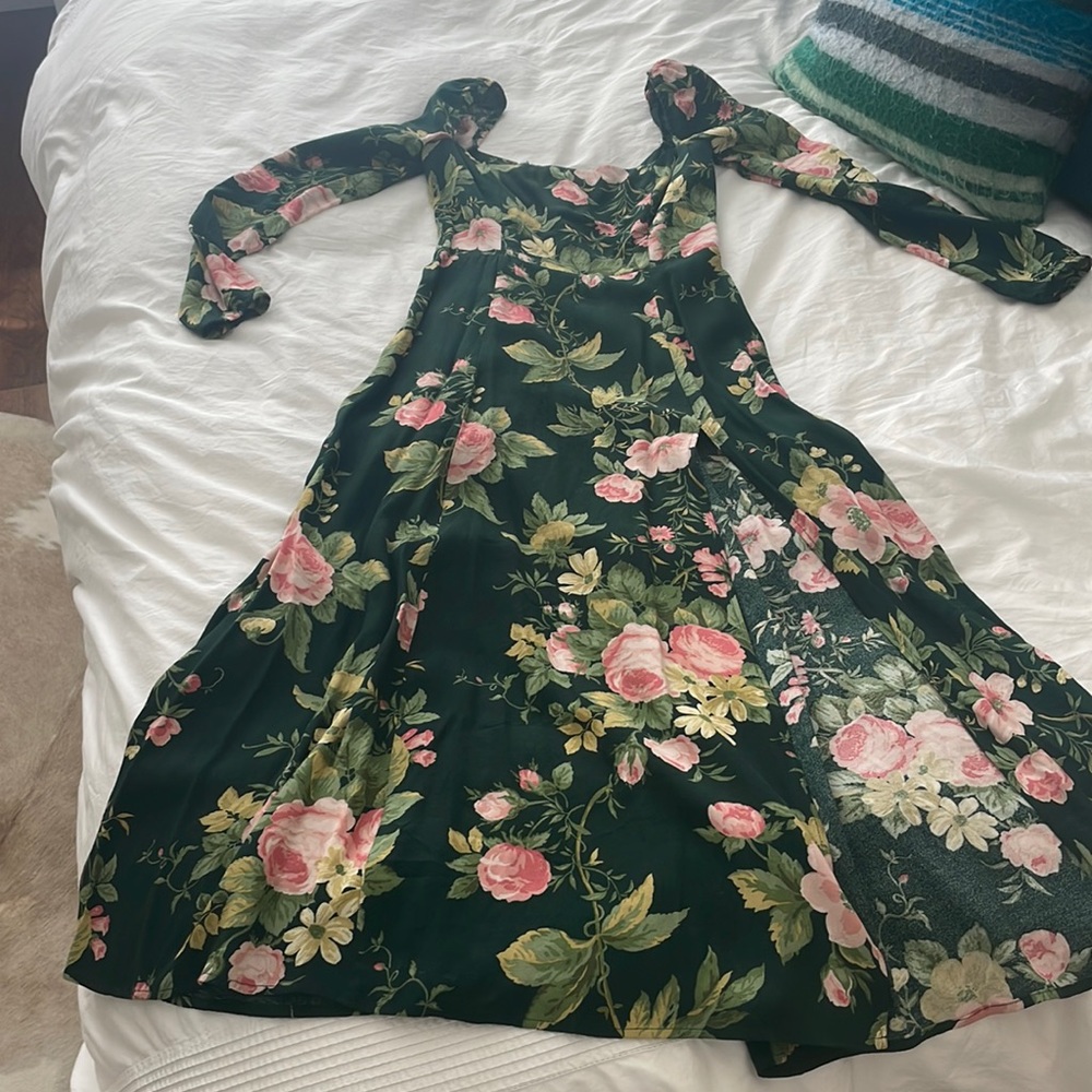 Reformation size 2 sigmund dress with slit